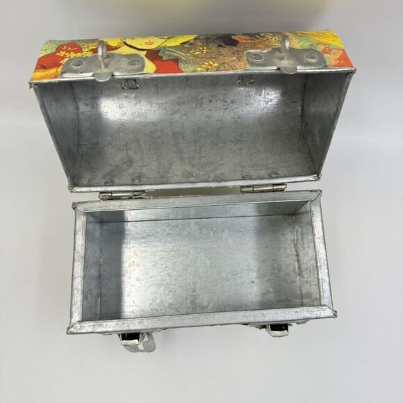 Vintage Galvanized Tin Storage Lunch Box by The MacBeth Collection - Picture 15 of 17